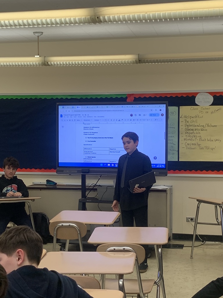 Image of 7th grade students in ELA class debate activity
