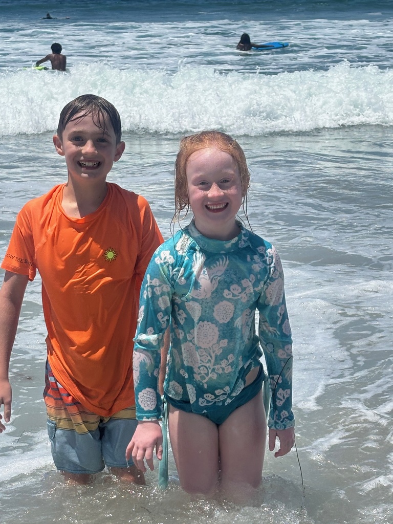 Jude and Maeve spent time on the beach during their trip to San Diego this summer