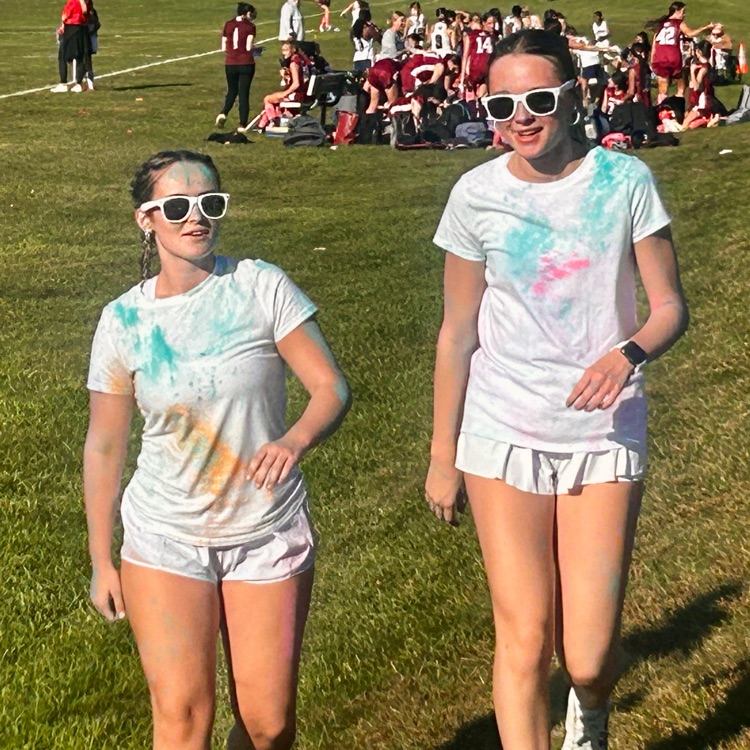 students at the color fun run