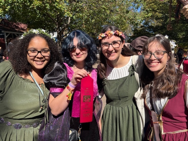 ASHS Students at the Rennaissance Faire