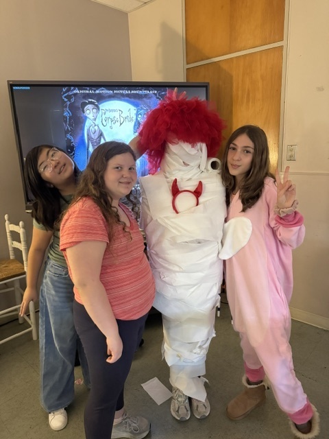 Image of 6th grade students participating in mummy math
