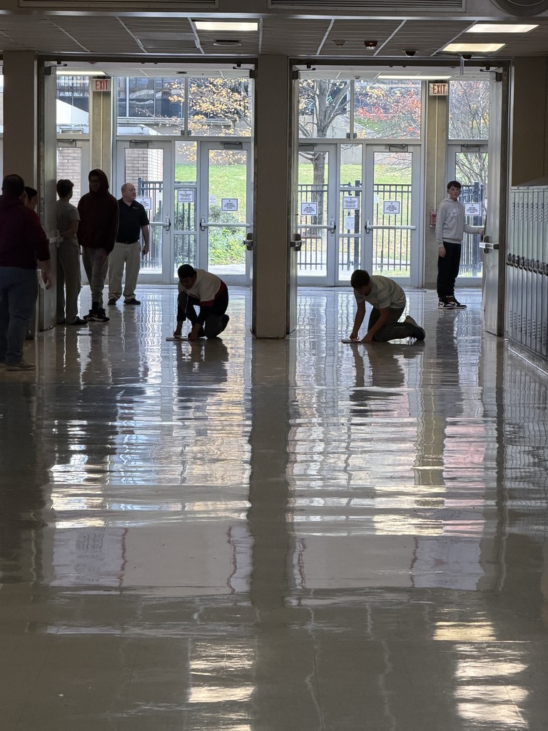 Image of middle school students competing in STEM activity. 