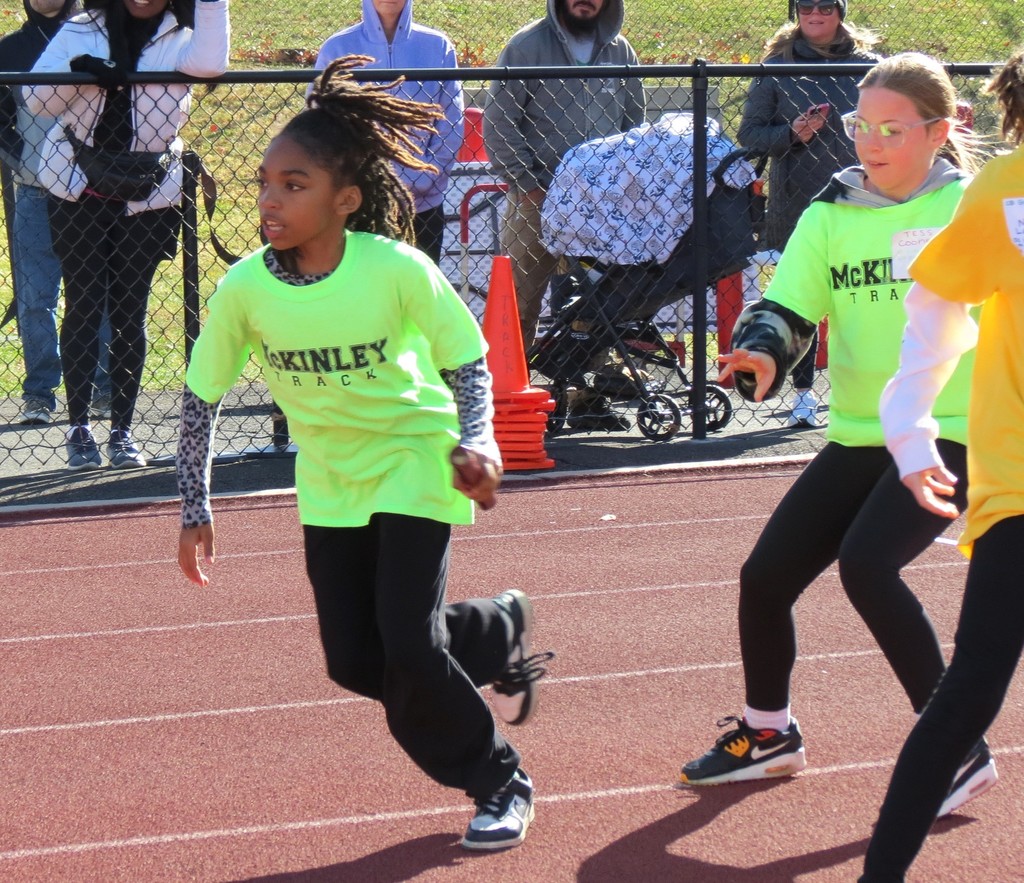 McKinley Students handing off the Batton.