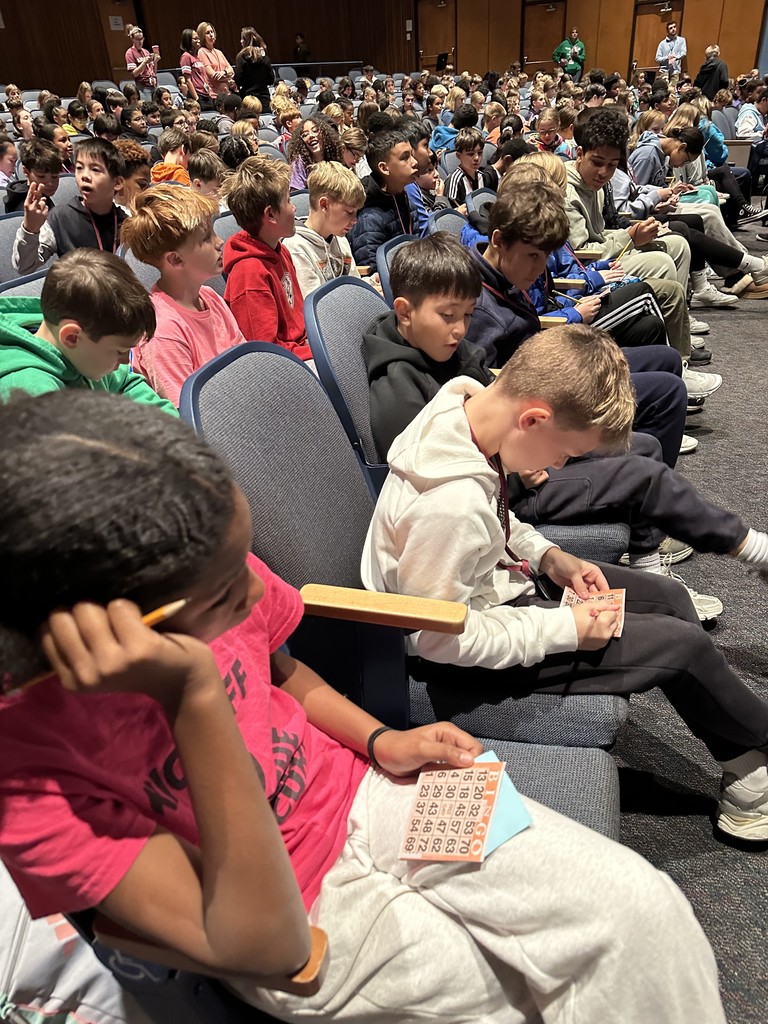 Images from the SRK bingo event.