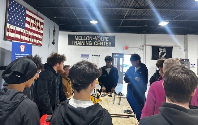 students on union and trades field trip