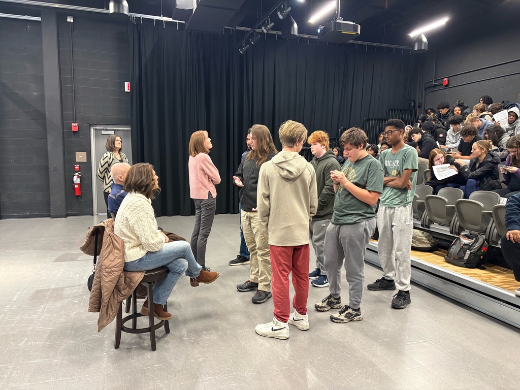 students asking questions at the end