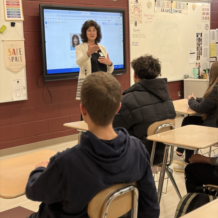 joy with Jada out calling on student 