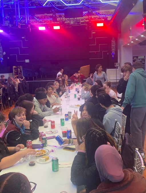 students at the restaurant