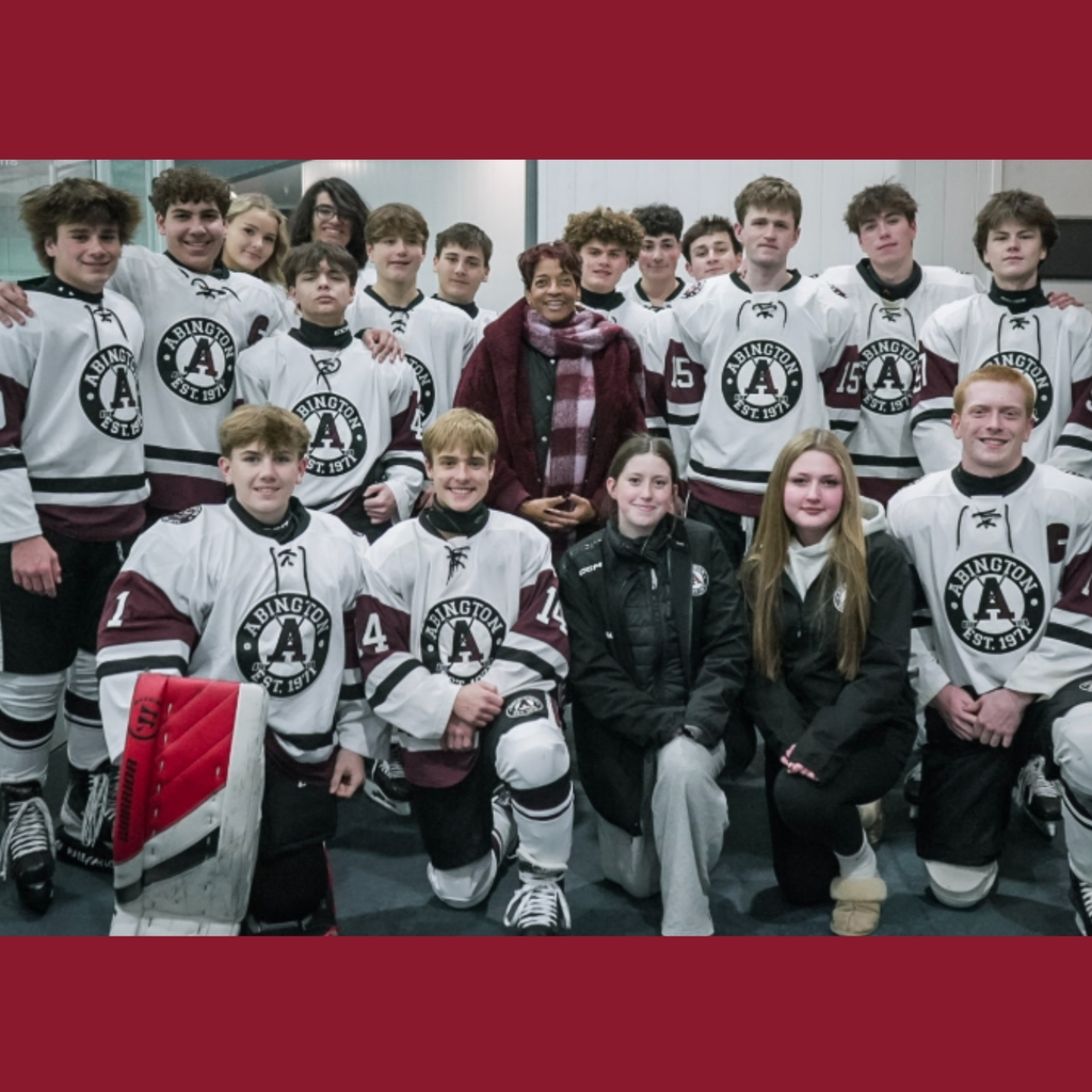 Abington Ice Hockey Team with Dr Swift