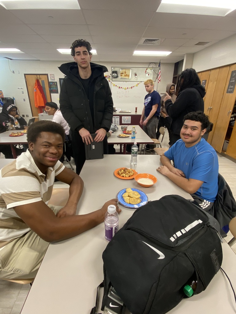students enjoying food in class