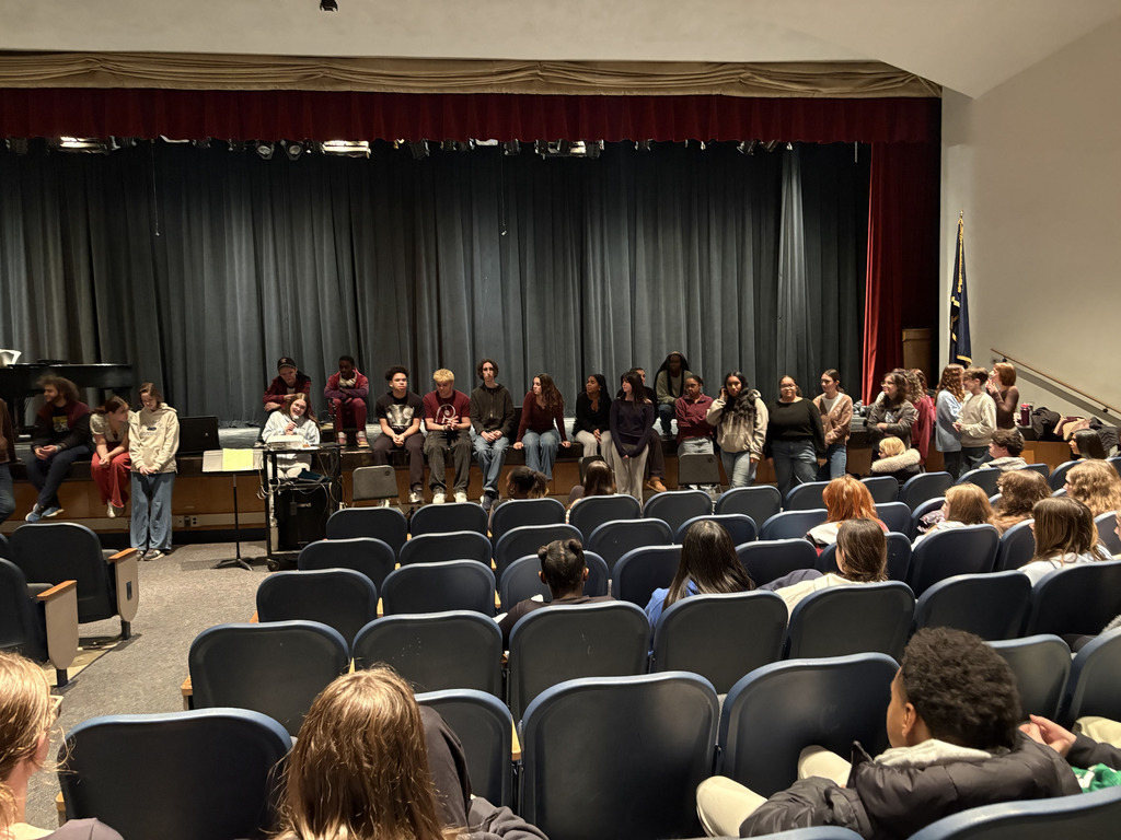 ASHS visiting / singing for the AMS music students