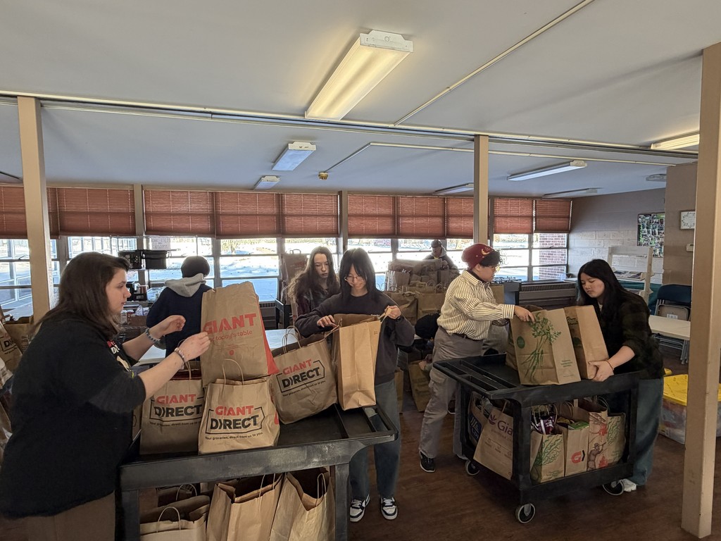 Fruit Ninjas at food pantry