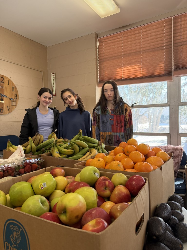 Fruit Ninjas at food pantry