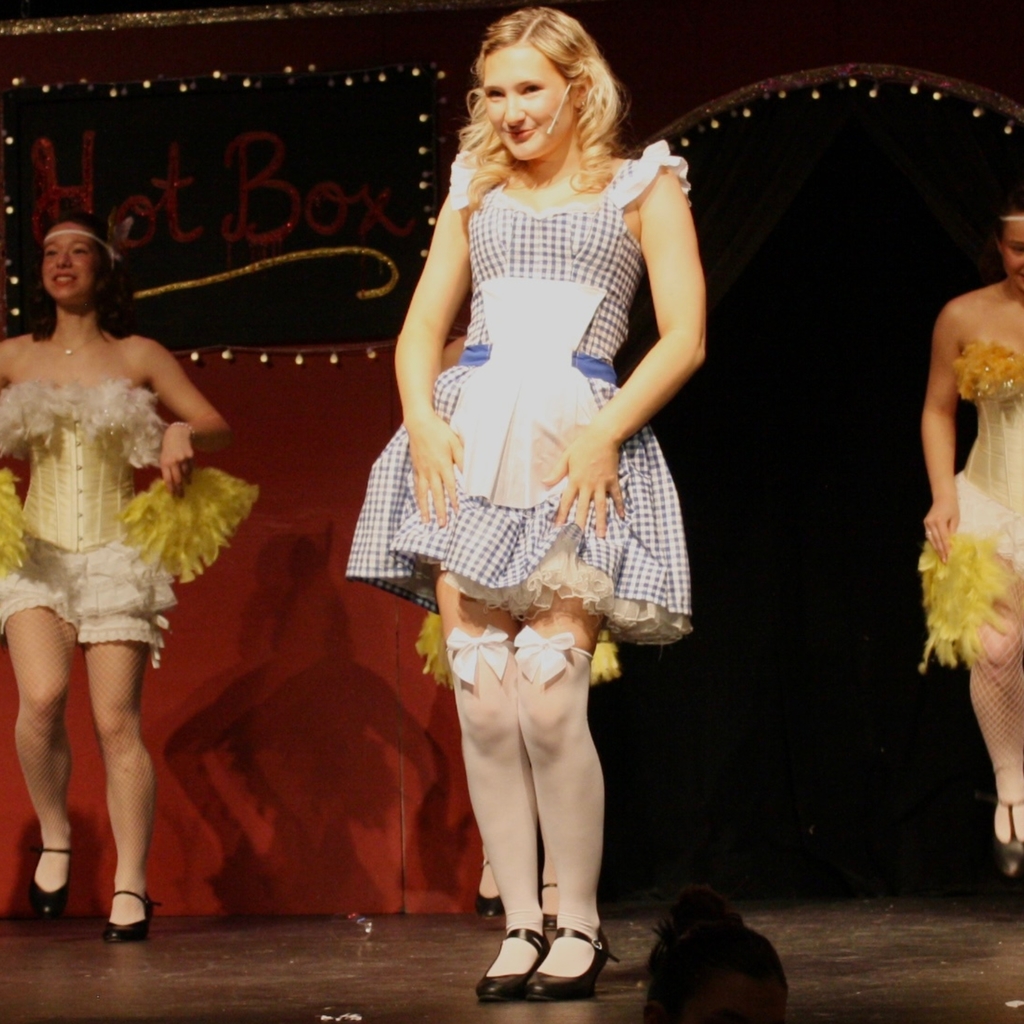 students in guys and dolls.