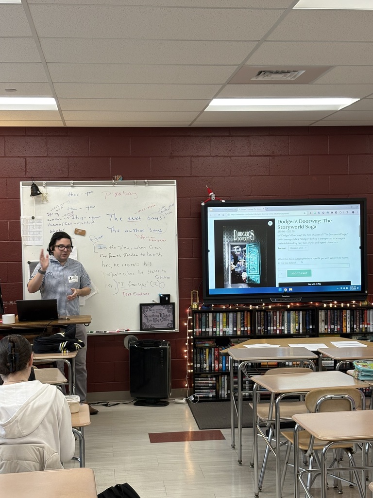 Mr. Alessandro Reale engaging with students