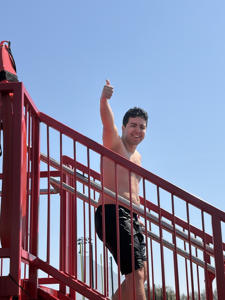 student at polar plunge