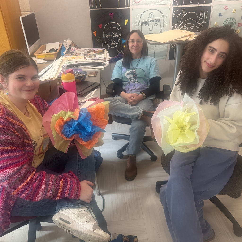 students crafting