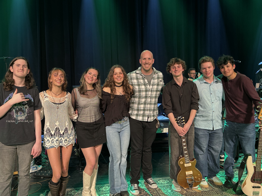 Musicians and Longwill at State Festival