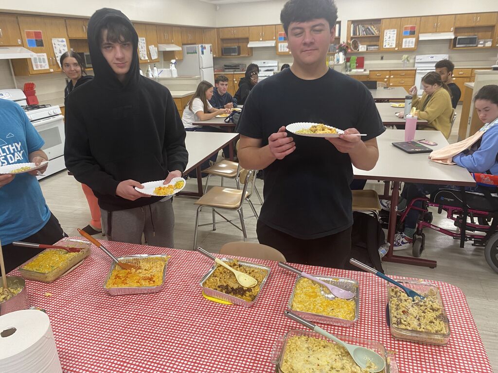 Abington High School students taking food from the buffet