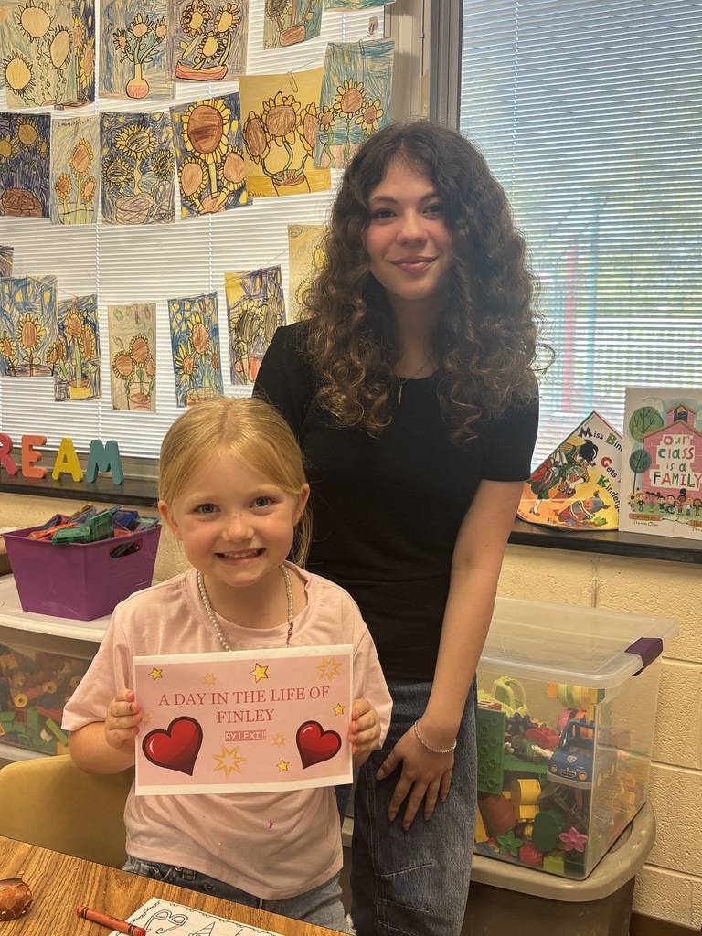 Image of NJHS and WEB Kindergarten Book Trip 