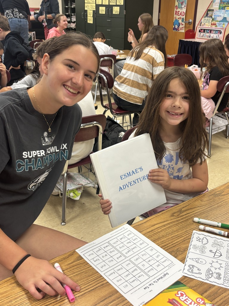 Image of NJHS and WEB Kindergarten Book Trip 