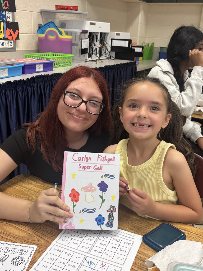 Image of NJHS and WEB Kindergarten Book Trip 