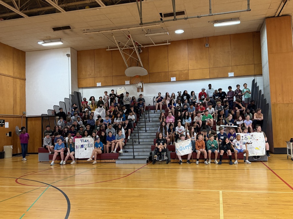 Image of 6th grade students participating in the Sharks Olympics. 