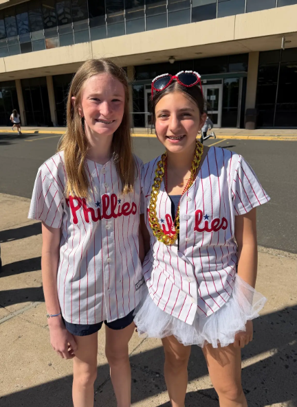 Image of Stingray's Phillies Spirit Day