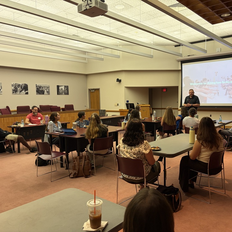 Dr. Fecher welcomes the group in the Board Room