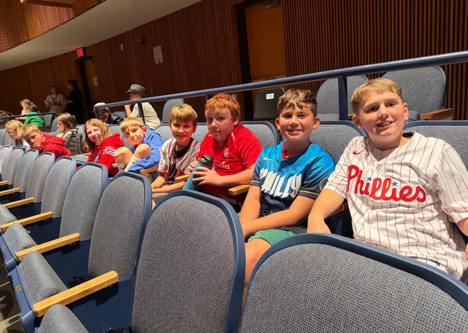 Image of Stingray 6th grade students school spirit event wearing phillies gear. 
