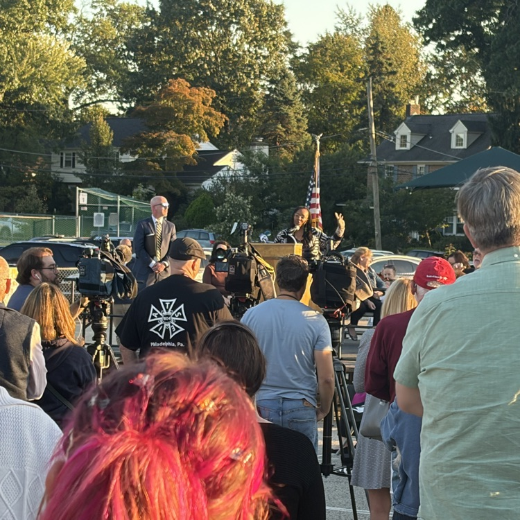 Shameeka Browne addresses the crowd