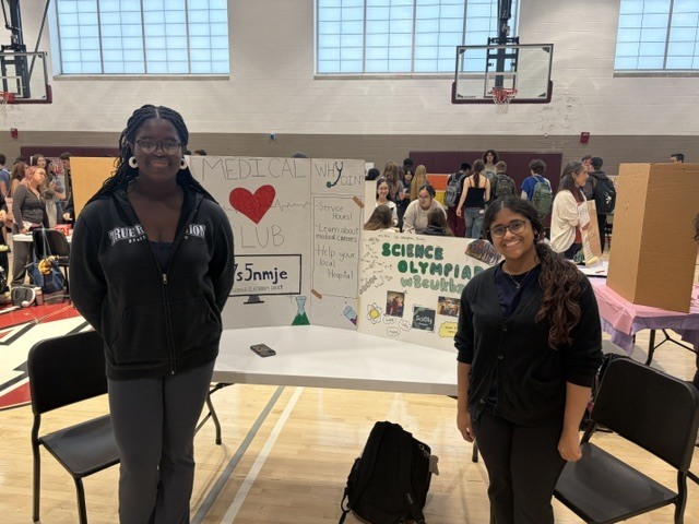 Medical Cub and Science Olympiad at Club and Activities Fair
