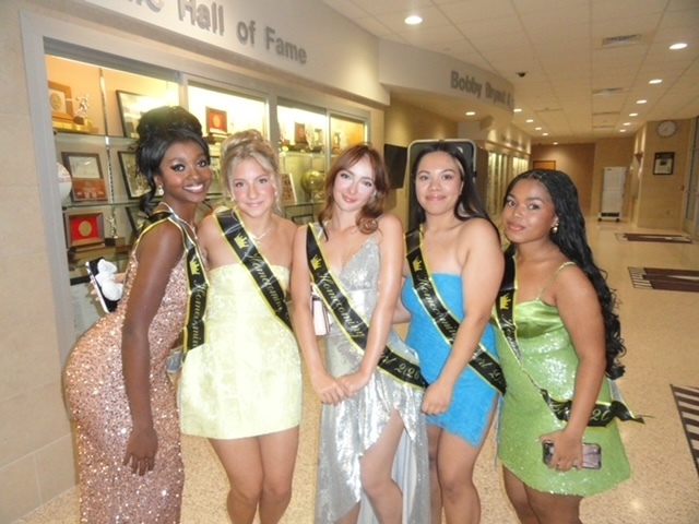 HOCO Queen finalists