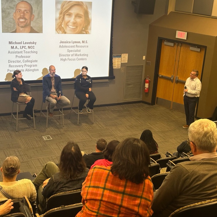 Professionals and attendees participated in a panel discussion