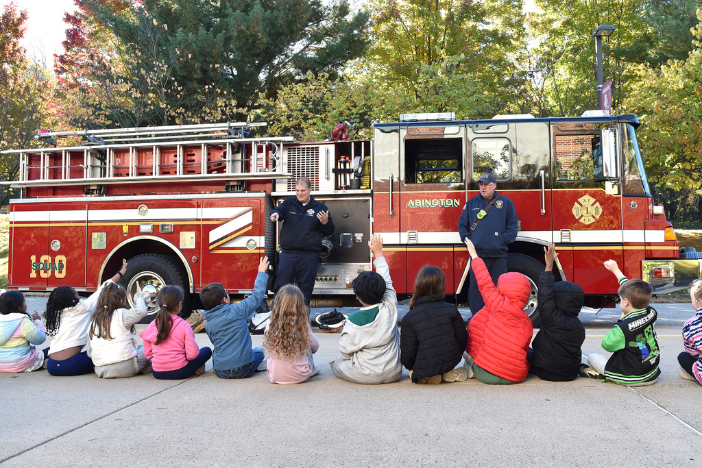 Abington volunteer firefighters teach Overlook kindergarteners about fire safety