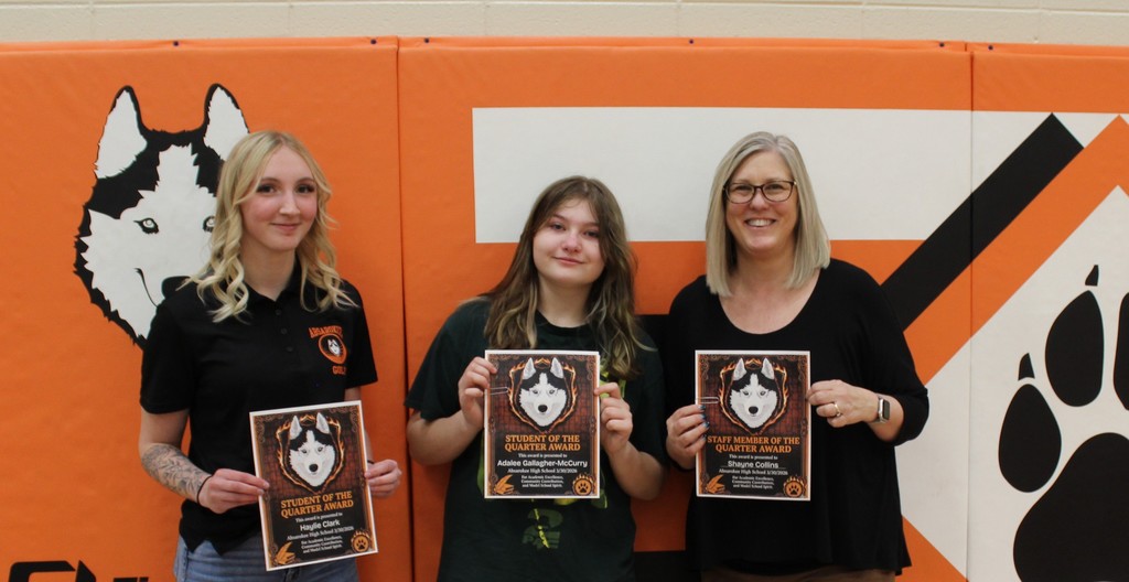 Picture of Students and Staff of Quarter