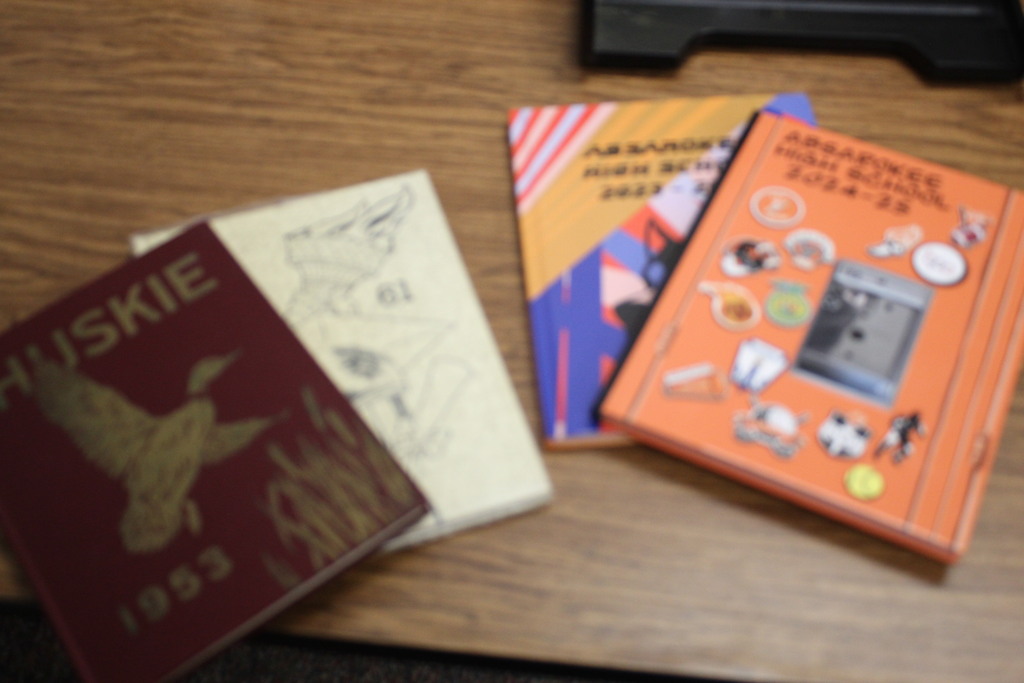 picture of old yearbooks
