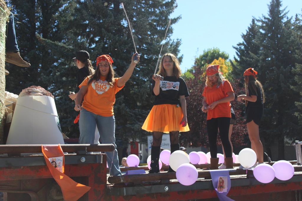 Freshman Parade Float
