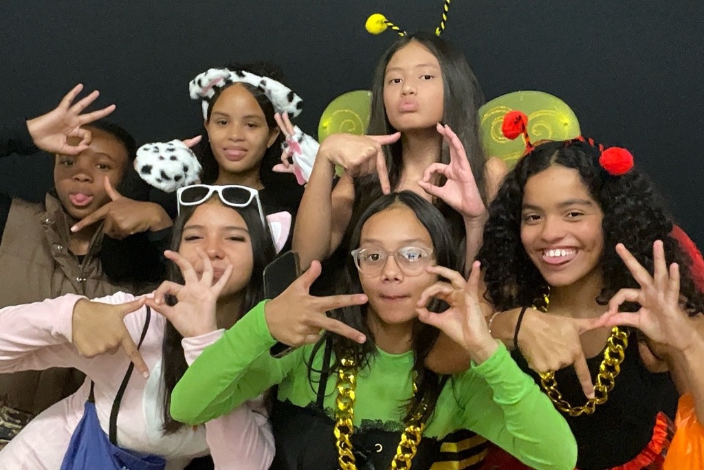 Halloween Happening 2025!!! Families Having Fun!