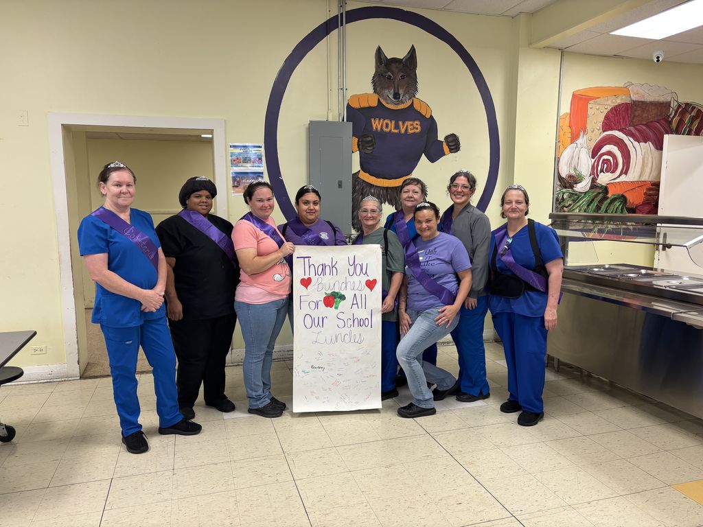 Cafeteria Workers Crowning