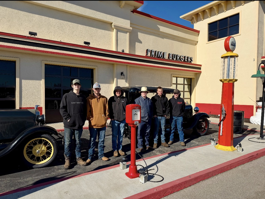 Our FFA members had an incredible trip to the National Farm Machinery Show in Louisville, KY! Students toured Churchill Downs to learn about horse racingβs role in Kentucky agriculture, caught thrilling tractor pulls, and explored top agricultural companies.
