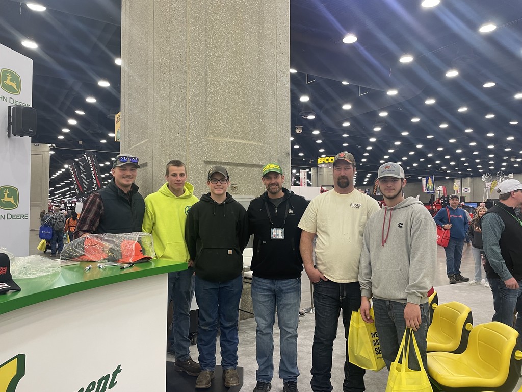 Our FFA members had an incredible trip to the National Farm Machinery Show in Louisville, KY! Students toured Churchill Downs to learn about horse racingβs role in Kentucky agriculture, caught thrilling tractor pulls, and explored top agricultural companies.
