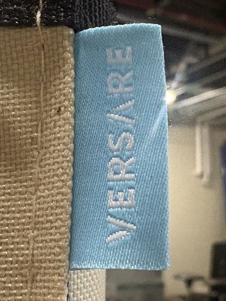 Divider Brand tag VERSARE