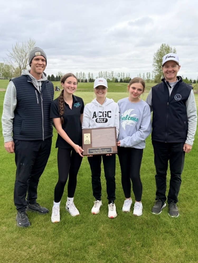 Golf team holding championship