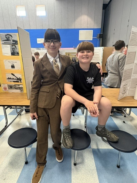 6th grade Wax Museum