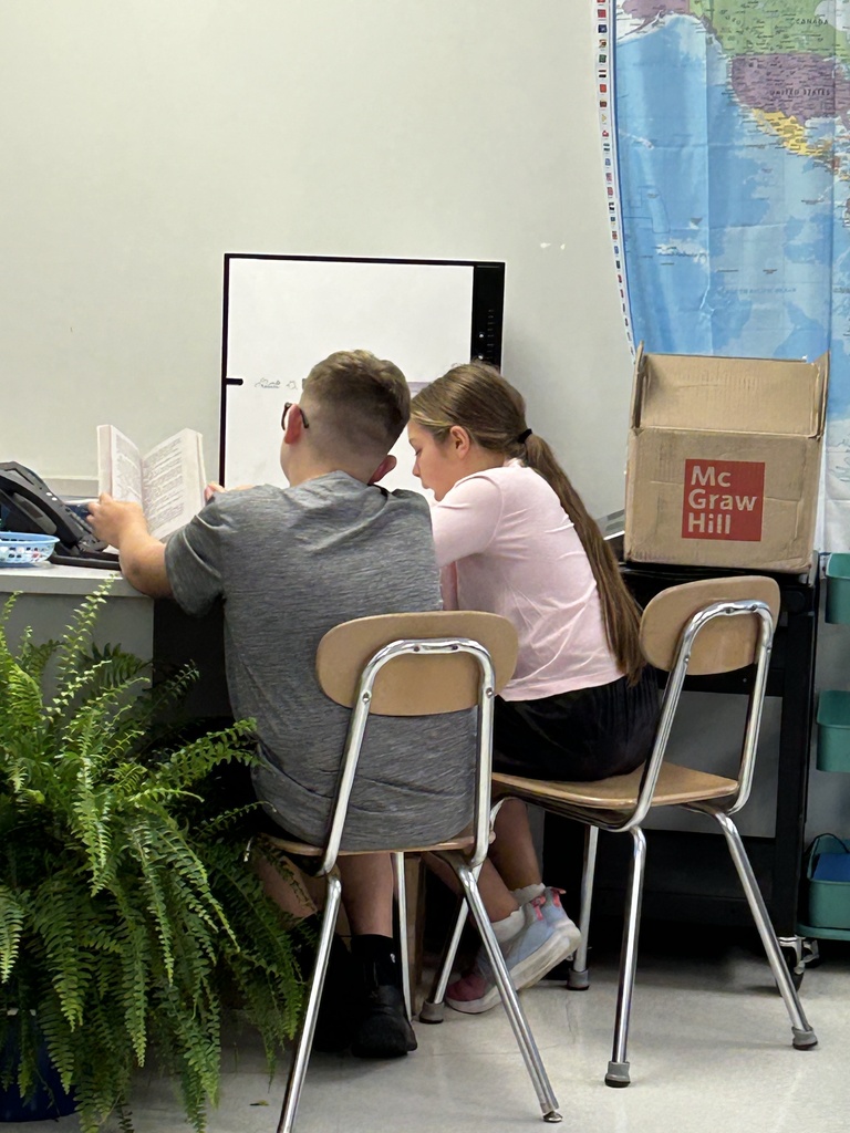 6th graders reading