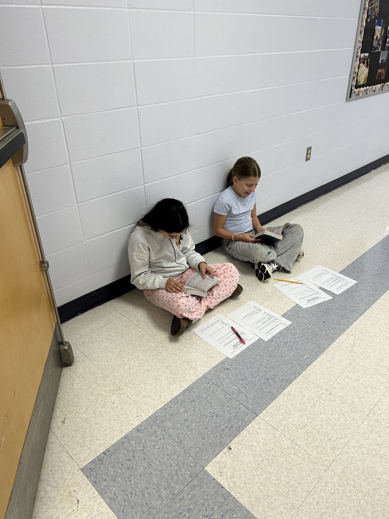 6th graders reading
