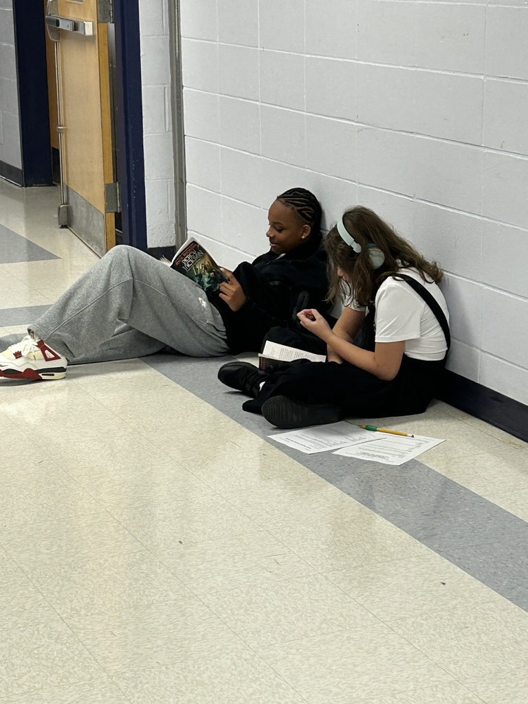 6th graders reading