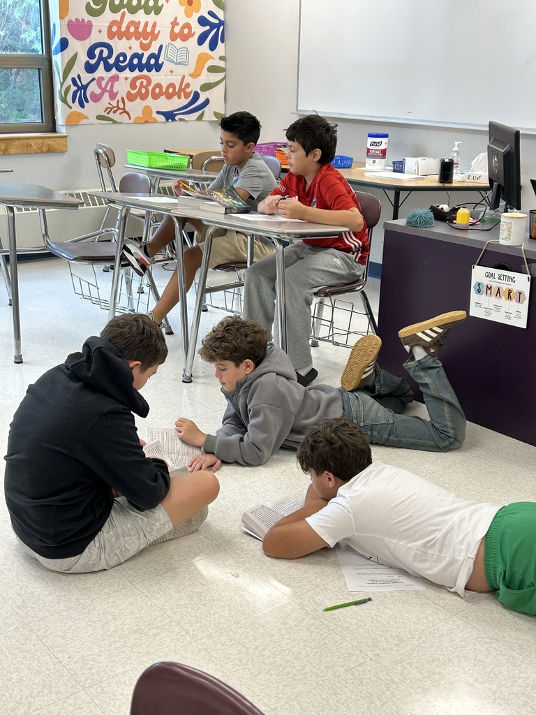 6th graders reading