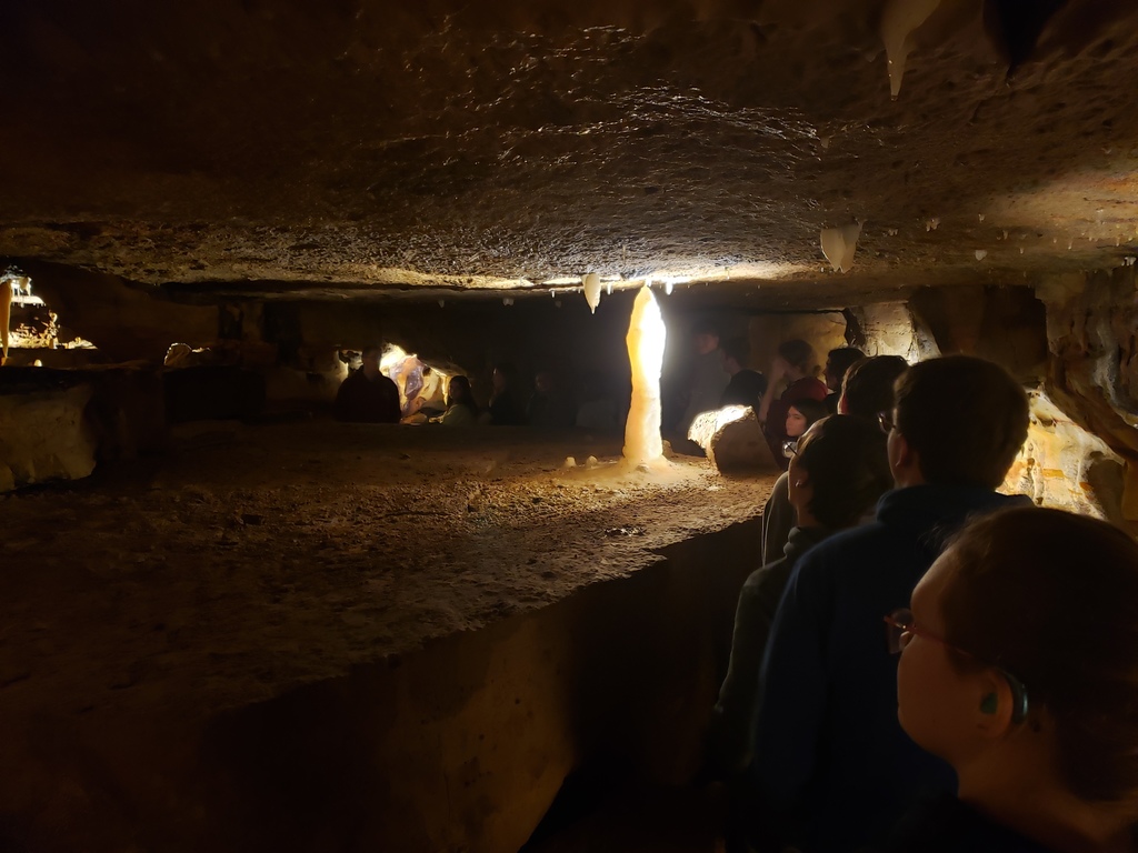 Ada Geology class at Ohio Caverns